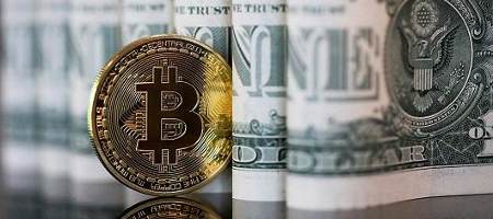 Биткоин растет, прижавшись к нижней границе тренда
