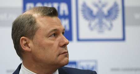 Суд арестовал 95 млн рублей экс-главы «Почты России»