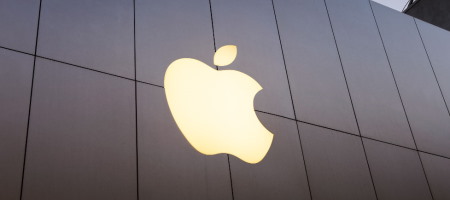 Apple — пора ли покупать акции?