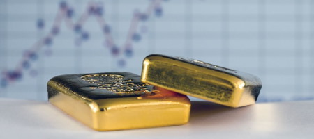 Цены на золото впервые в истории достигли $2000