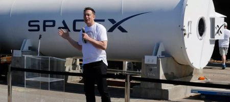 SpaceX запустит первый плавучий космодром в 2022 году