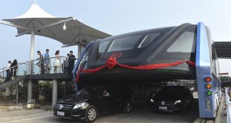 Создатель «автобуса-тоннеля» задержан за мошенничество